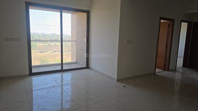 Living Room Image of 1900 Sq.ft 3 BHK Apartment / Flat for rent in Shivalay Sky Elegante, Motera Ahmedabad for Rs. 28000