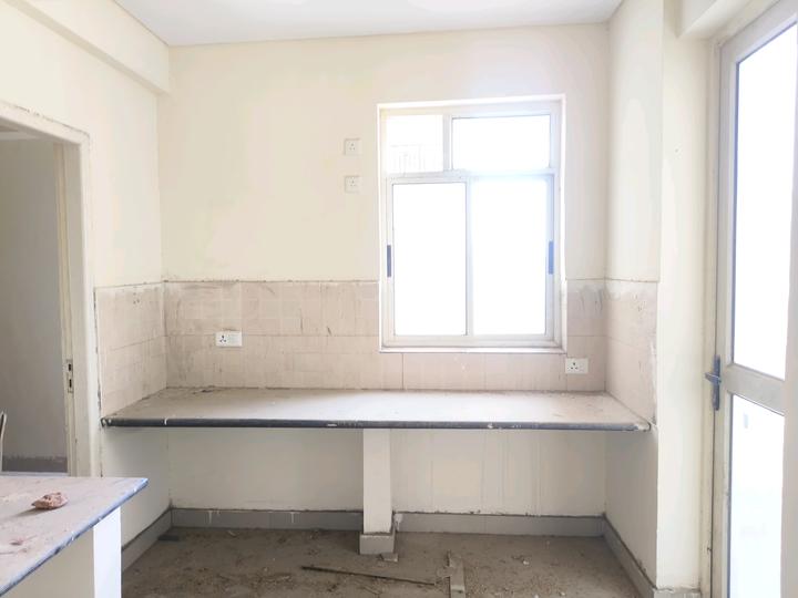 Imperia Esfera Main Image 1