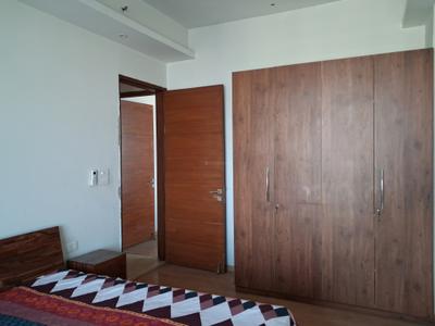 Bedroom Image of 2500 Sq.ft 3 BHK Apartment / Flat for sale in Mahagun Mezzaria, Sector 78 Noida for Rs. 41000000