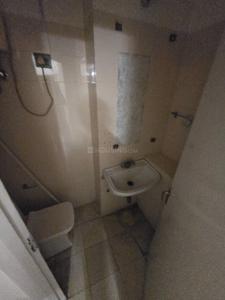 Bathroom Image of 3064 Sq.ft 4 BHK Apartment / Flat for sale in DLF The Belaire, DLF Phase 5 Gurgaon for Rs. 108000000