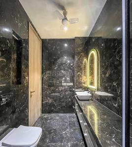 Image of 2600 Sq.ft 4 BHK Builder Floor for sale in Model Town, New Delhi for Rs. 42500000
