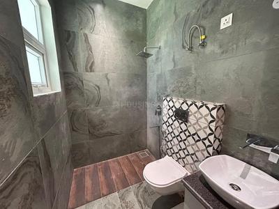 Image of 1051 Sq.ft 2 BHK Apartment / Flat for sale in Peer Muchalla, Zirakpur for Rs. 6825000