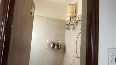 Bathroom Image of 665 Sq.ft 1 BHK Apartment / Flat for rent in Dreams Aakruti, Hadapsar Pune for Rs. 17000