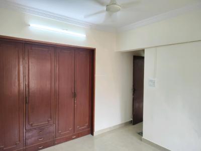 Bedroom Image of 1085 Sq.ft 3 BHK Apartment / Flat for rent in Dosti Maitri Gardens, Thane West Thane for Rs. 45000