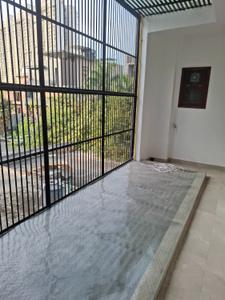Balcony Image of 2100 Sq.ft 4 BHK Builder Floor for rent in Sector 105 Noida for Rs. 60000