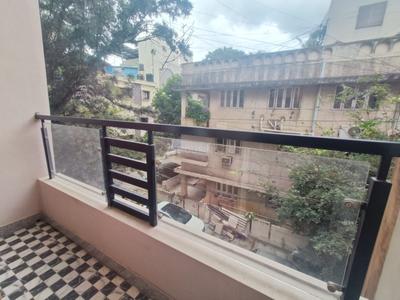 Balcony Image of 600 Sq.ft 1 BHK Apartment / Flat for rent in Indira Nagar Bengaluru for Rs. 35001