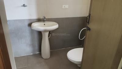 Image of 1600 Sq.ft 3 BHK Apartment / Flat for rent in Kodaparamba, Kannur for Rs. 23000