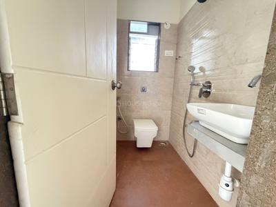 Green Abode Bathroom One 3