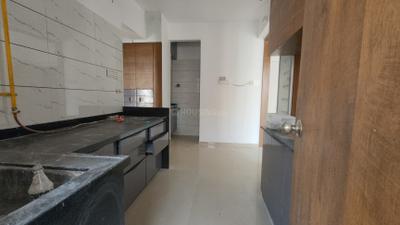 Kitchen Image of 1011 Sq.ft 2 BHK Apartment / Flat for rent in Green Paradise, Dahin Nagar Surat for Rs. 15000