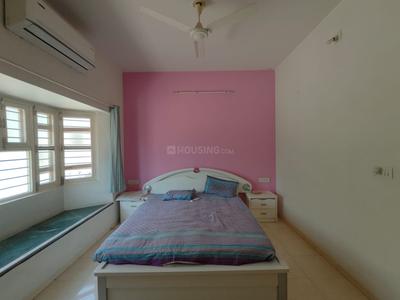 Bedroom Image of 4950 Sq.ft 4 BHK Villa for sale in Shilaj Ahmedabad for Rs. 50000000