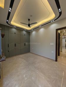 Bedroom Image of 1000 Sq.ft 2 BHK Builder Floor for sale in Rajouri Garden New Delhi for Rs. 15000000