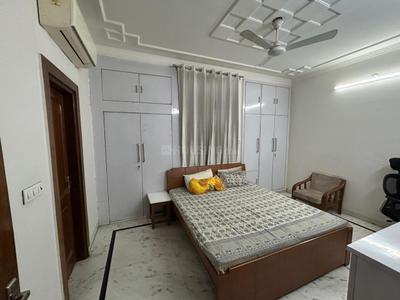 Bedroom Image of 2925 Sq.ft 4.5 BHK Builder Floor for sale in Janakpuri New Delhi for Rs. 52500000