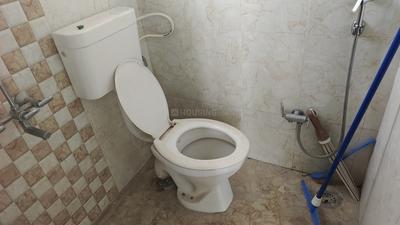 Bathroom Image of 730 Sq.ft 1 BHK Apartment / Flat for rent in Roongta Saffire Phase 2, Rane Nagar Nashik for Rs. 13000