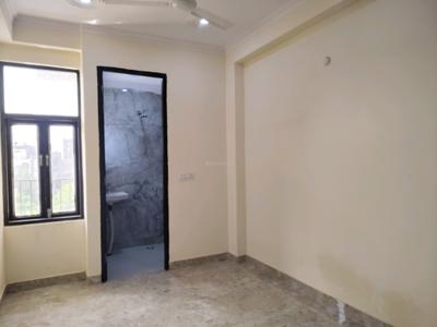 Bedroom Image of 635 Sq.ft 2 BHK Apartment / Flat for rent in Khanpur New Delhi for Rs. 17000