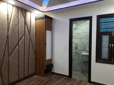 Bedroom Image of 900 Sq.ft 3 BHK Apartment / Flat for sale in Dwarka Mor New Delhi for Rs. 5800000