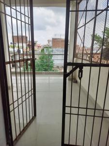 Balcony Image of 900 Sq.ft 2 BHK Builder Floor for rent in Neel Matha Lucknow for Rs. 7500