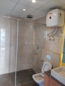 Bathroom Image of 7100 Sq.ft 5 BHK Apartment / Flat for sale in Supertech Supernova, Sector 94 Noida for Rs. 102500000