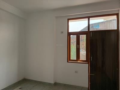 Bedroom Image of 750 Sq.ft 2 BHK Builder Floor for sale in DLF Ankur Vihar Ghaziabad for Rs. 2320000