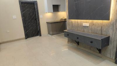 Living Room Image of 950 Sq.ft 2 BHK Builder Floor for rent in Indirapuram Ghaziabad for Rs. 20000