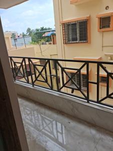 Balcony Image of 800 Sq.ft 2 BHK Apartment / Flat for rent in Chinar Park Kolkata for Rs. 15000
