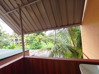 Balcony Image of 600 Sq.ft 1 BHK Independent House for rent in Brahmavar Udupi for Rs. 6500