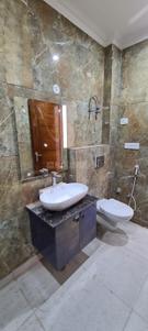 Image of 3150 Sq.ft 4 BHK Builder Floor for rent in Sector 14, Faridabad for Rs. 125000