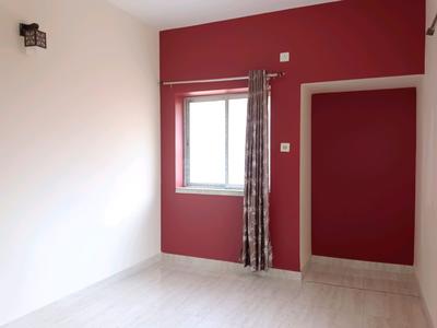 Bedroom Image of 1080 Sq.ft 3 BHK Builder Floor for rent in Eastern Park, Santoshpur Kolkata for Rs. 22000