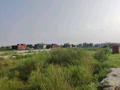 Image of 900 Sq.ft Residential Plot / Land for sale in Lal Kuan, Ghaziabad for Rs. 2500000