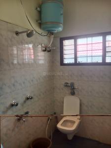 Bathroom Image of 1700 Sq.ft 4 BHK Builder Floor for rent in RMV Extension Stage 2 Bengaluru for Rs. 50000