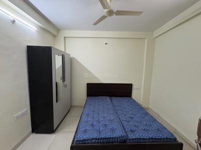 Bedroom Image of 700 Sq.ft 1 BHK Builder Floor for rent in Scheme 103 Indore for Rs. 13000