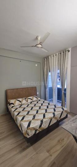 SE Apartments Bedroom 1