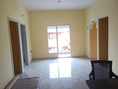 Hall Image of 867 Sq.ft 2 BHK Apartment / Flat for sale in Ambattur Chennai for Rs. 6100000