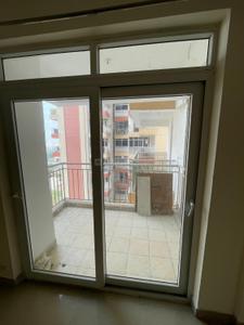 Bedroom Image of 957 Sq.ft 2 BHK Apartment / Flat for rent in KLJ Platinum Heights, Sector 77 Faridabad for Rs. 16500