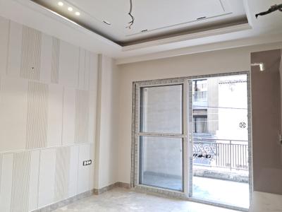 Bedroom Image of 2000 Sq.ft 3 BHK Builder Floor for sale in Raja Garden New Delhi for Rs. 35000000