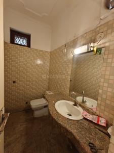 Bathroom Image of 1505 Sq.ft 2 BHK Independent House for sale in Sushant Lok Phase 1 Gurgaon for Rs. 59000000