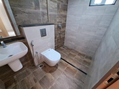 Bathroom Image of 1573 Sq.ft 3 BHK Apartment / Flat for sale in Vyttila Kochi for Rs. 15700000