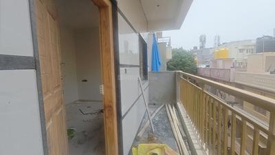 Balcony Image of 680 Sq.ft 1 BHK Apartment / Flat for rent in Kaggadasapura Bengaluru for Rs. 24000
