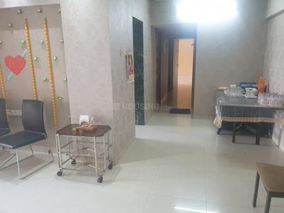 Hall Image of 700 Sq.ft 2 BHK Apartment / Flat for rent in Dadar West Mumbai for Rs. 80000