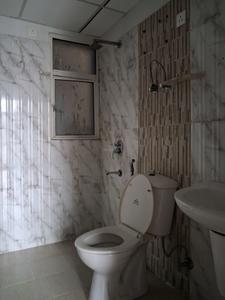 Common Bathroom Image of 1419 Sq.ft 3 BHK Apartment / Flat for sale in Amrapali Silicon City, Sector 76 Noida for Rs. 15800000