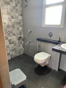 Bathroom Image of 1000 Sq.ft 2 BHK Apartment / Flat for rent in Sobha Dream Heights, Gujarat International Finance Tec City Gandhinagar for Rs. 37000