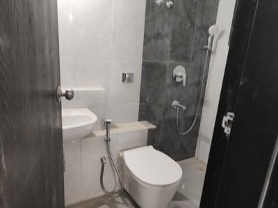 Bathroom Image of 475 Sq.ft 1 BHK Apartment / Flat for rent in Nandivardhan Fortuna Blue, Lower Parel Mumbai for Rs. 60000