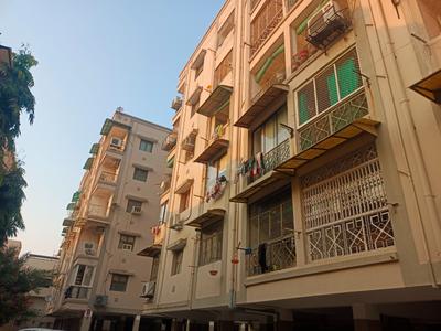 Image of 1215 Sq.ft 2 BHK Apartment / Flat for sale in Satellite, Ahmedabad for Rs. 7800000