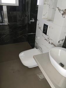 Common Bathroom Image of 520 Sq.ft 1 BHK Apartment / Flat for sale in Vikhroli East Mumbai for Rs. 7745000