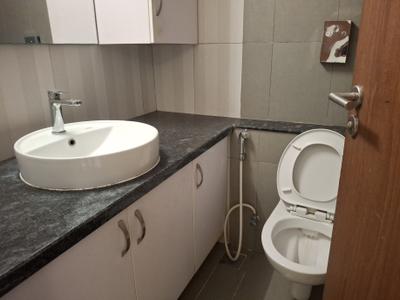 Bathroom Image of 1695 Sq.ft 3 BHK Apartment / Flat for rent in L And T Raintree Boulevard, Sahakara Nagar Bengaluru for Rs. 85000