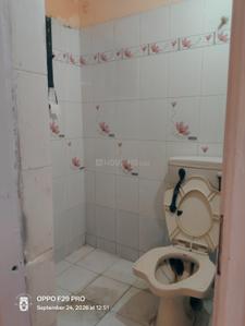 Bathroom Image of 1100 Sq.ft 2 BHK Apartment / Flat for rent in Napier Town Jabalpur for Rs. 15000