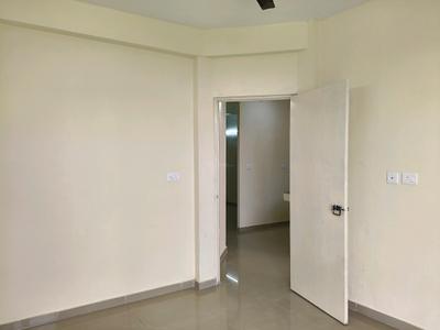 Bedroom Image of 1300 Sq.ft 3 BHK Apartment / Flat for rent in Pyramid Infinity, Sector 70 Gurgaon for Rs. 26000