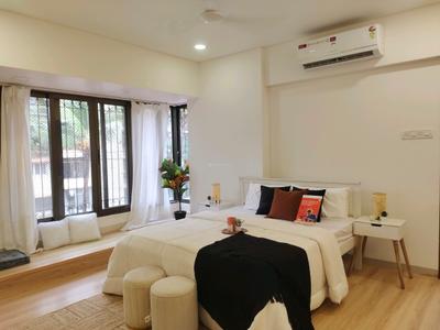 Bedroom Image of 1750 Sq.ft 3 BHK Apartment / Flat for sale in Andheri West Mumbai for Rs. 64000000