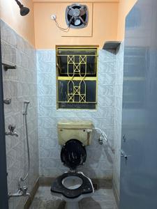 Bathroom Image of Tolly pg in Tollygunge, Kolkata