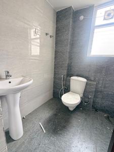 Bathroom Image of 1400 Sq.ft 3 BHK Apartment / Flat for rent in Rohit Grand, Guramba Lucknow for Rs. 20100