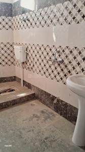 Bathroom Image of 810 Sq.ft 2 BHK Apartment / Flat for sale in Jajmau Kanpur for Rs. 2500000